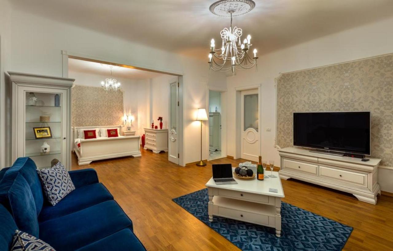 Sweet Luxury Three Rooms Apartment City Center Universitate Bucareste Exterior foto