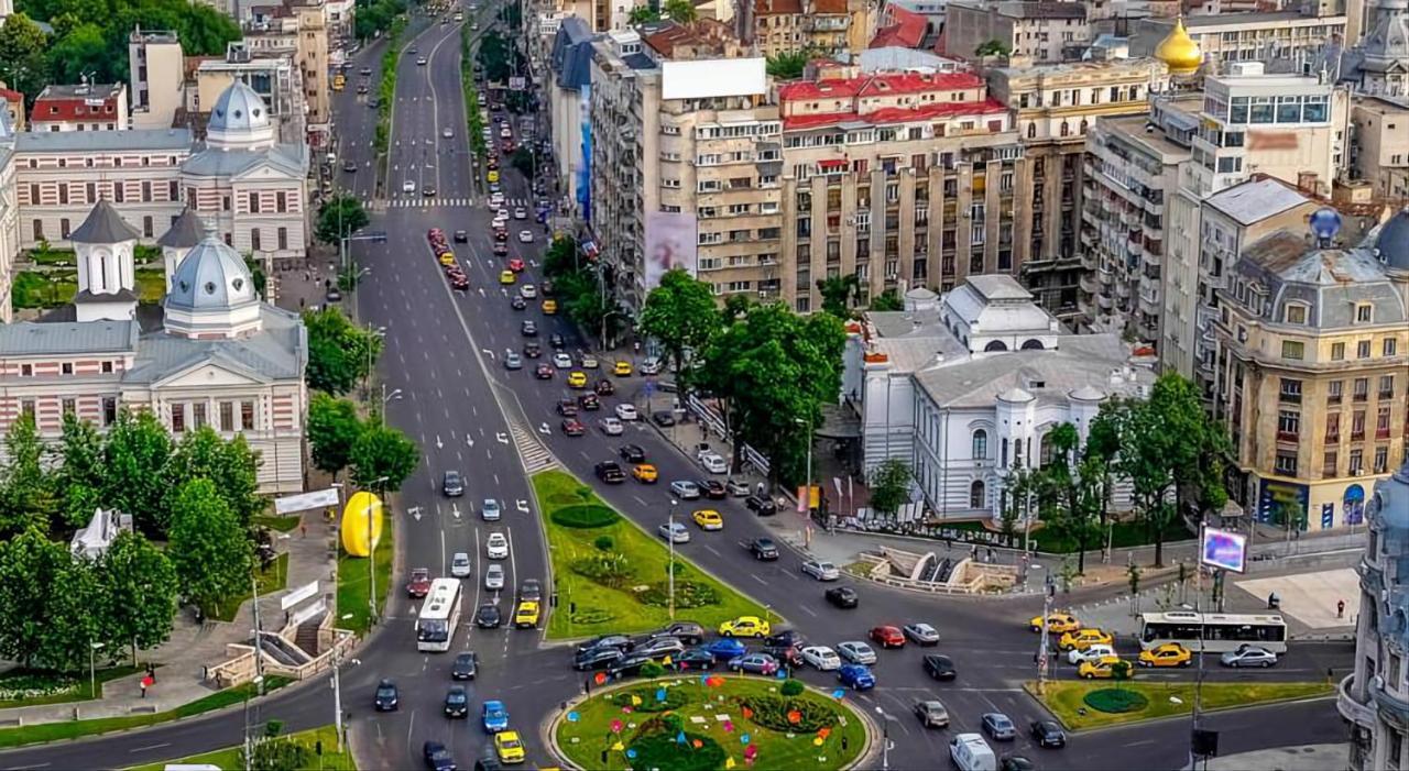 Sweet Luxury Three Rooms Apartment City Center Universitate Bucareste Exterior foto