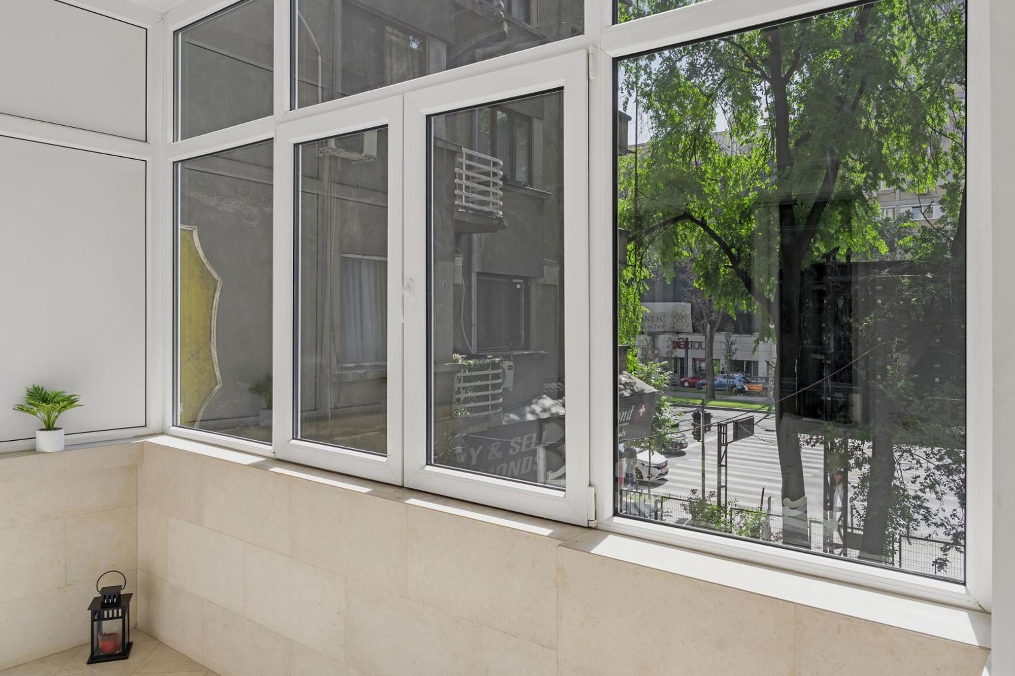 Sweet Luxury Three Rooms Apartment City Center Universitate Bucareste Exterior foto