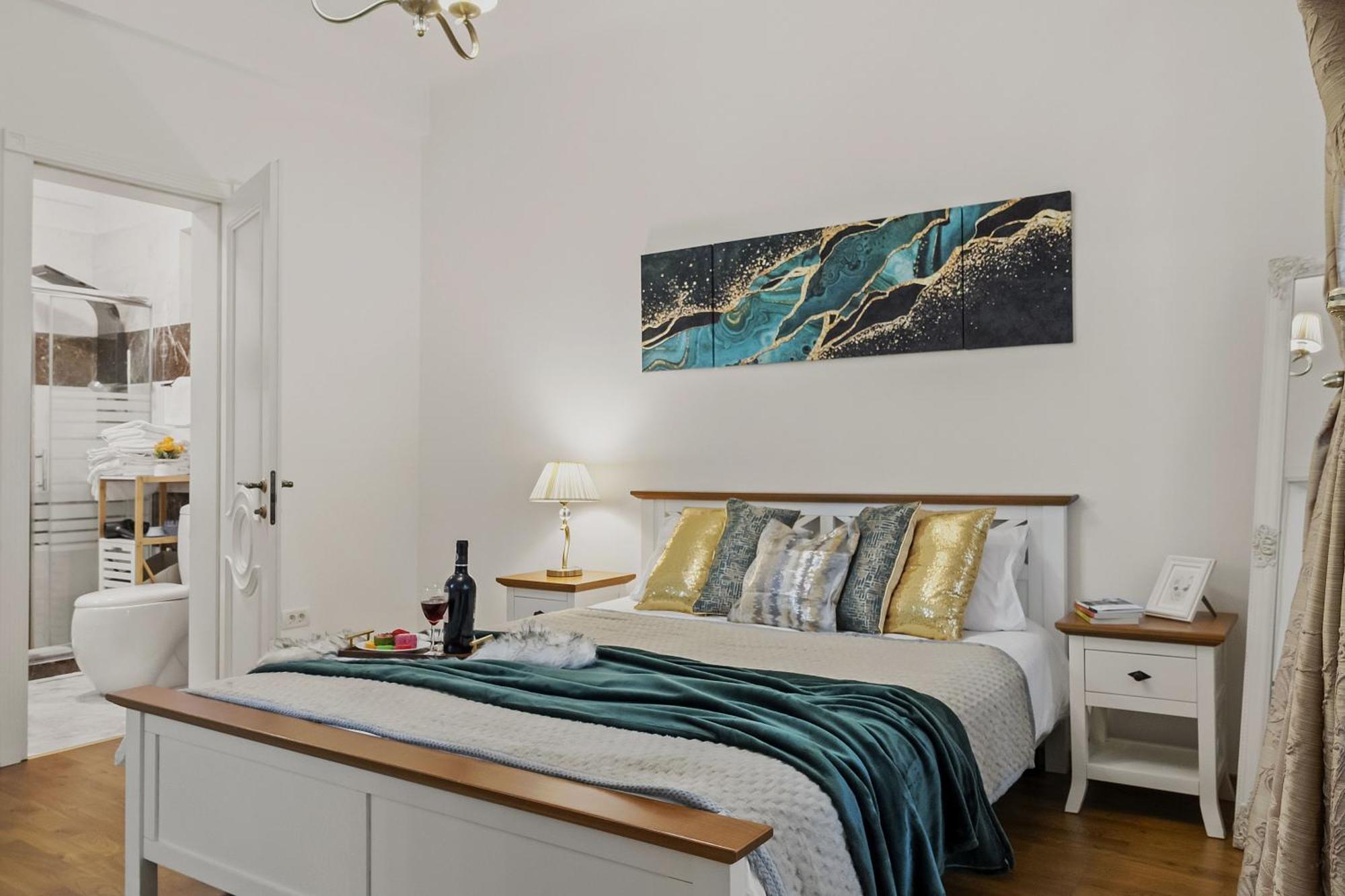 Sweet Luxury Three Rooms Apartment City Center Universitate Bucareste Exterior foto